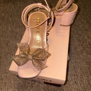 BCBG Girls Hazel / Blush Girls' Block Heel Sandals